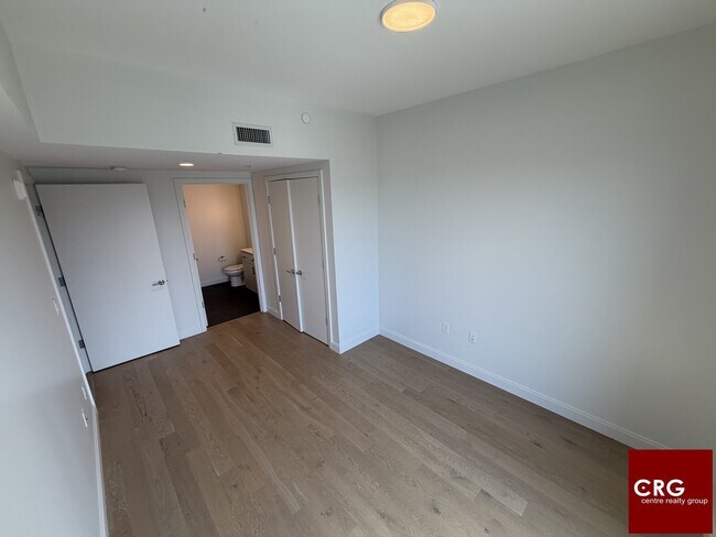 Foto del edificio - 54-55 Brighton Ave. Unit U513