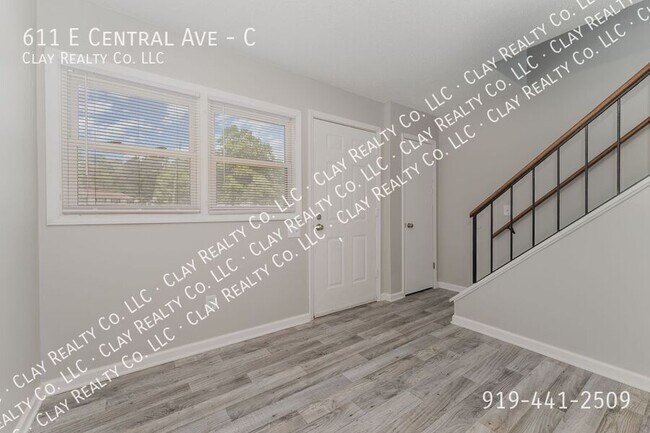 Foto del edificio - 611 E Central Ave