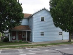 Primary Photo - 127 Maple St