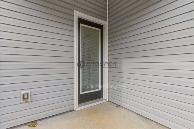 Foto del edificio - 4054 Parris Bridge Rd