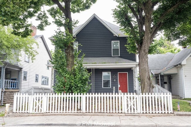 Photo - 1439 S East St Apartment