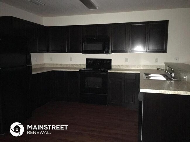 Foto del edificio - 77795 Lumber Creek Blvd