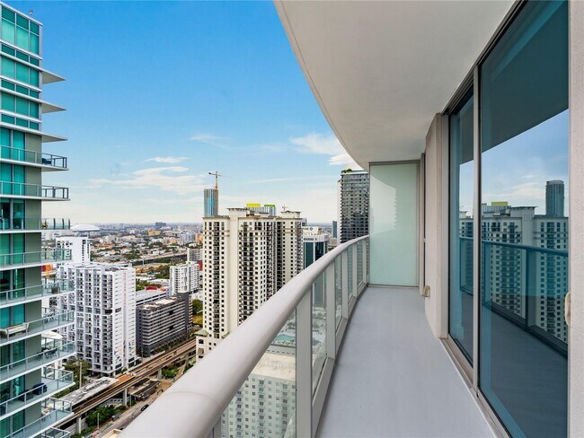 Foto del edificio - 1100 S Miami Ave