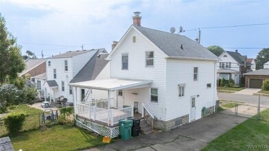 Building Photo - 2732 South Ave