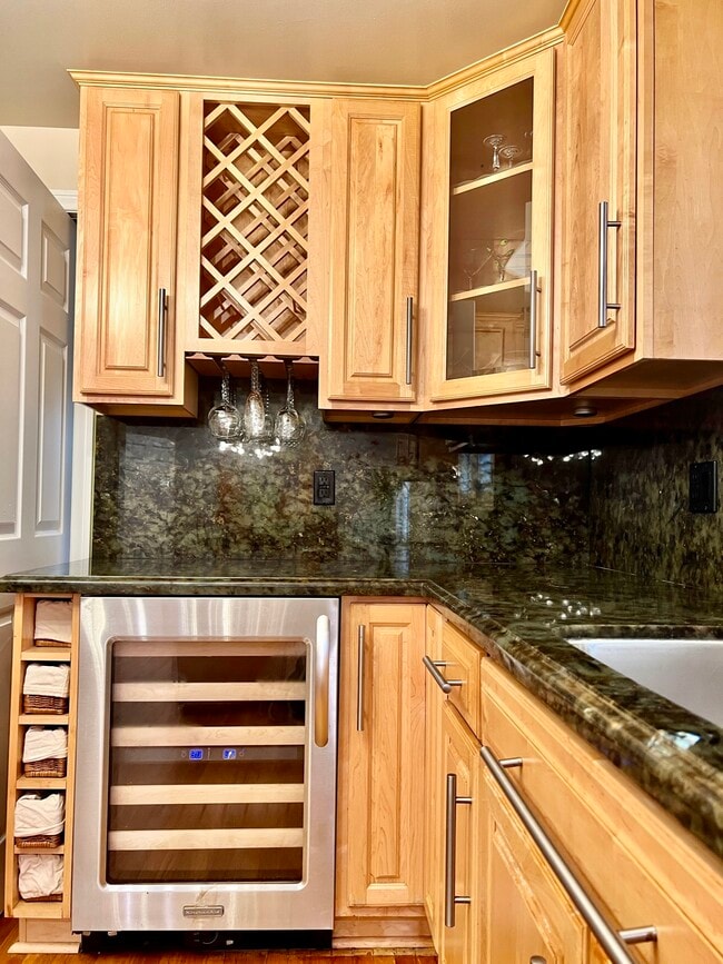 Wine storage and cooler. - 1663 Malcolm Ave