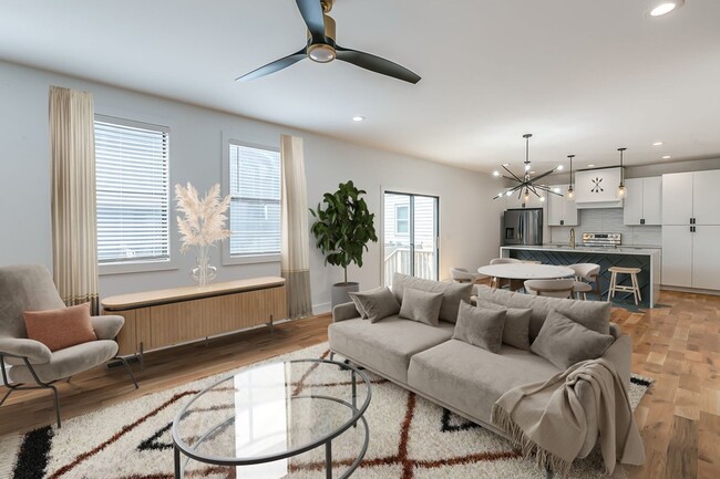 Photo - 1710 Nassau St House