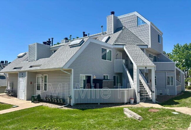 Building Photo - 8701 Huron St