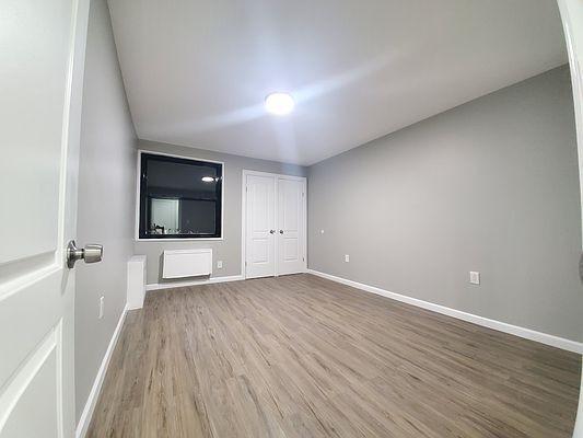 Foto del edificio - 2 bedroom in BRONX NY 10467