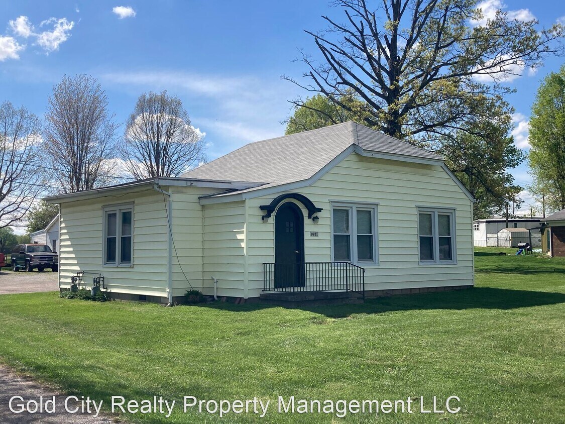Primary Photo - 3 br, 1 bath House - 1681 S. Wilson Road