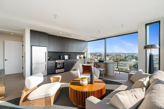 Building Photo - Venue Residences
