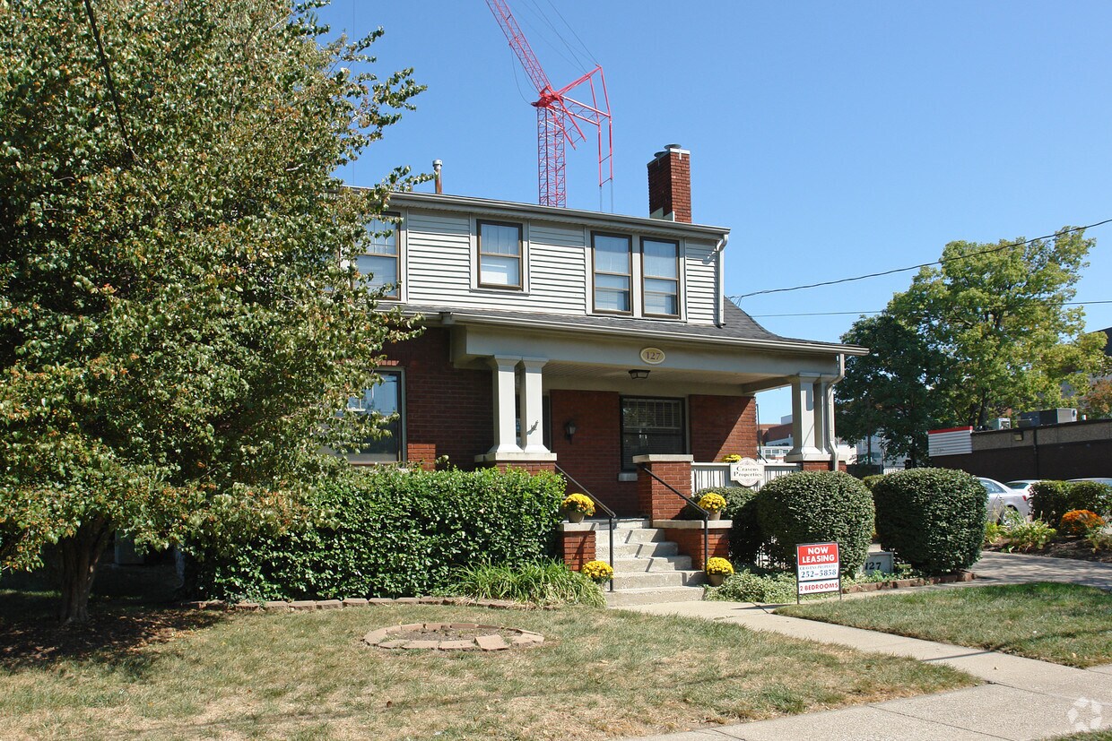 Foto del edificio - 127 Gazette Ave