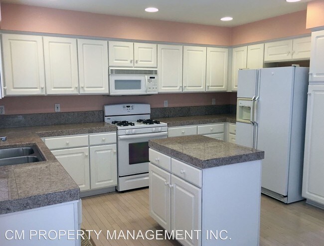 Building Photo - 3 br, 2.5 bath House - 4237 Verdigris Circle