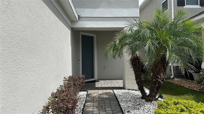 Building Photo - 1025 Pando Lp