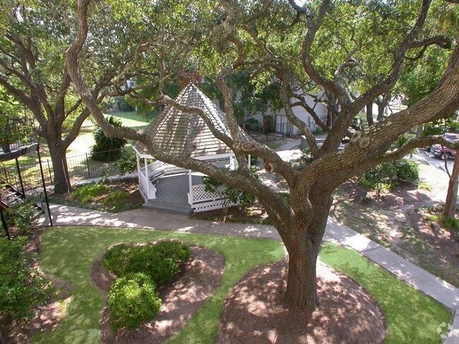 The Park At Cedar Lawn Apartments Galveston The Park At Cedar Lawn Apartments Galveston