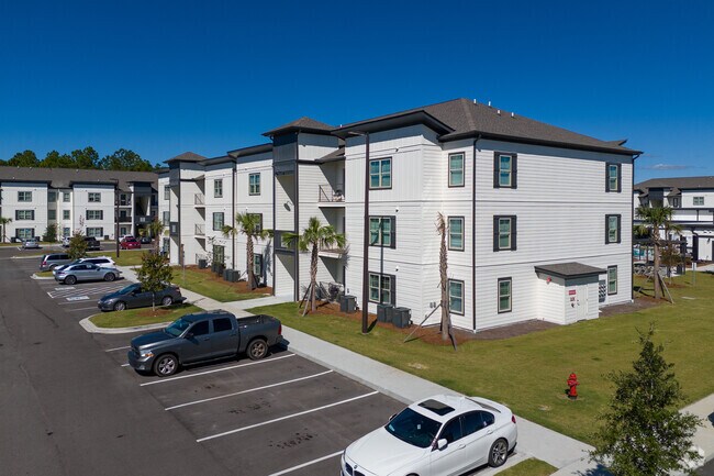 Foto del edificio - Atlantic Breeze Apartments