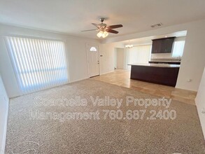 Building Photo - 11155 Pomelo Dr