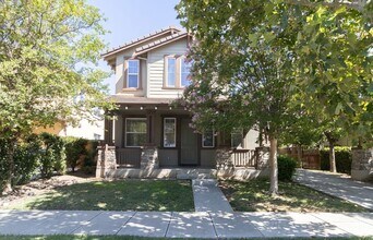Building Photo - 455 E Legacy Dr