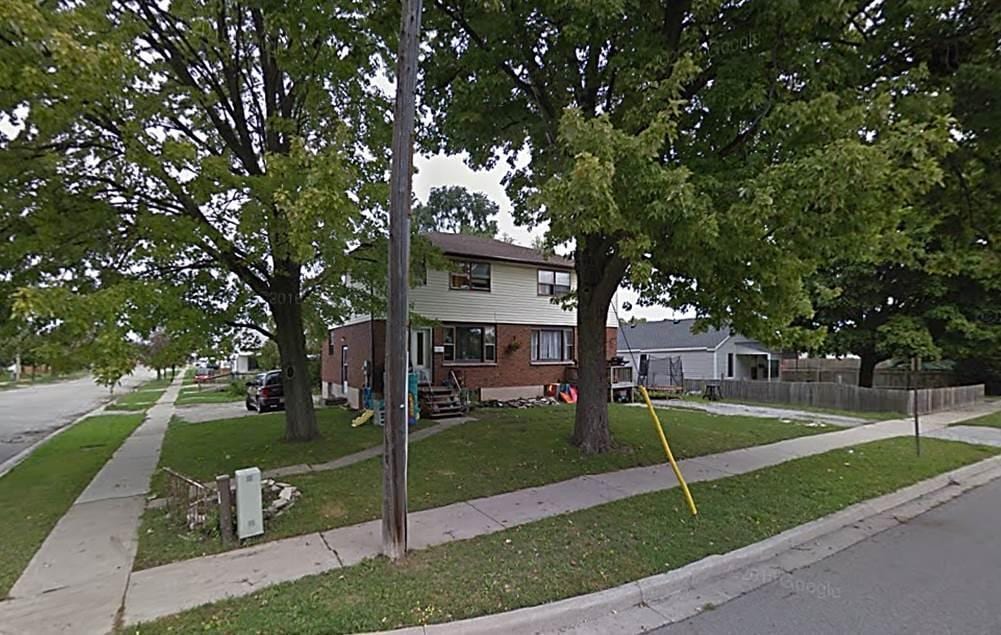 Photo principale - 702 Confederation St