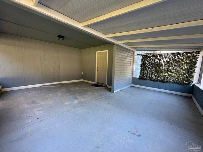 Foto del edificio - 7720 Jansen Rd