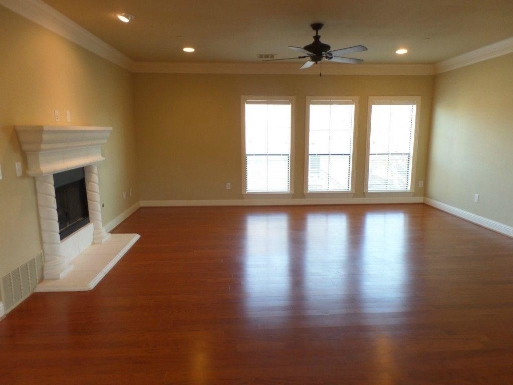 Primary Photo - 4210 Prescott Ave