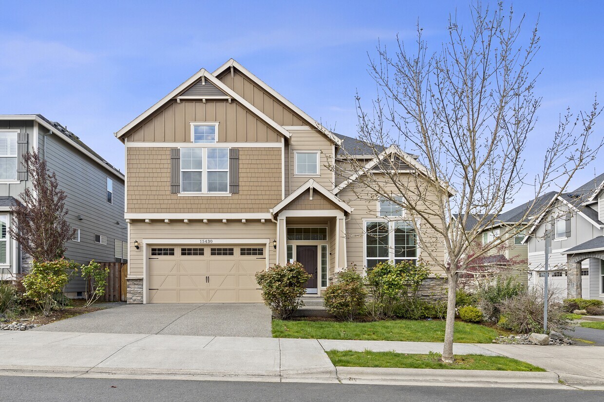 Foto principal - 15430 NW Delia St