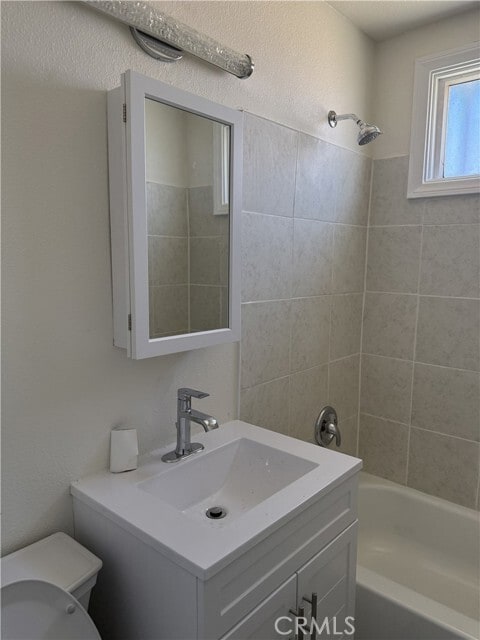 Foto del edificio - 26474 Temple St