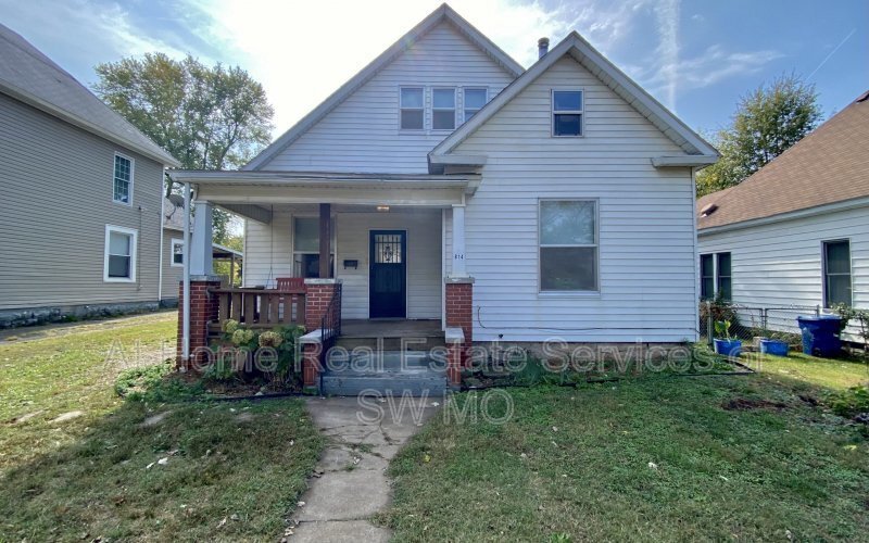 Primary Photo - 814 W Calhoun St