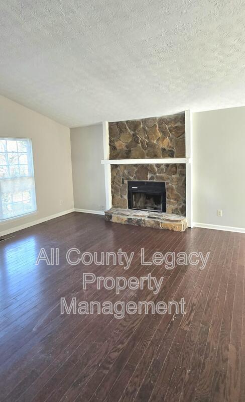 Building Photo - 1063 Chisholm Way NW