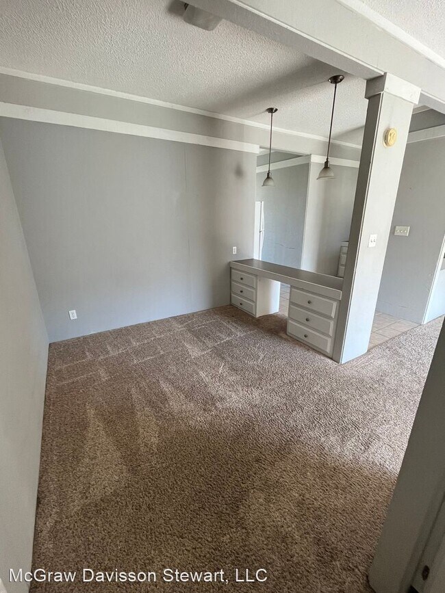 Building Photo - Studio, 1 bath House - 11658 CR 3586