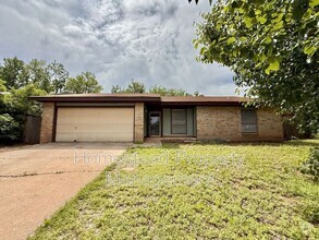Building Photo - 9005 N Shannon Ave
