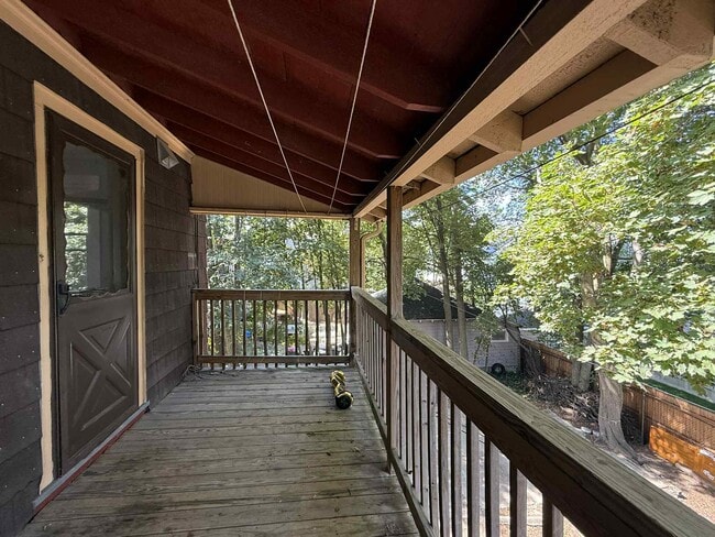 Foto del edificio - 452 Gallivan Blvd