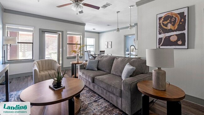 Foto del edificio - 2539 Spring Cypress Rd