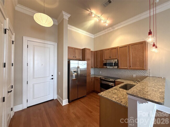 Foto del edificio - 2810 Selwyn Ave