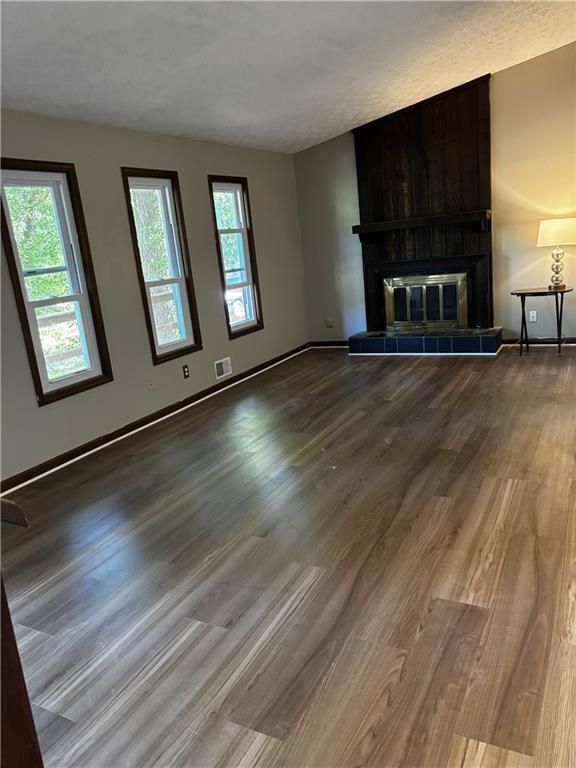 Foto del edificio - 3260 Creek Hollow Dr