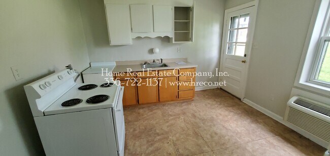 Foto del edificio - 605 W Twenty-Third St