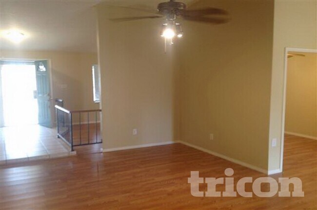Foto del edificio - 2063 W Morningside Dr
