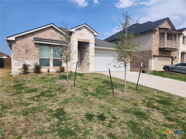 Foto del edificio - 8940 Ranger Smt Rd