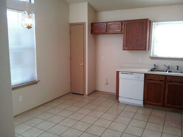 Building Photo - 1420 Horncastle St