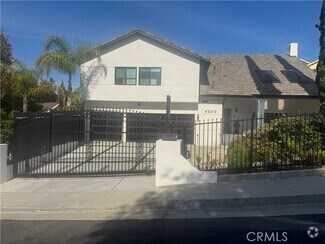 Building Photo - 4600 Poe Ave