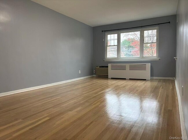 Building Photo - 207-09 35th Ave