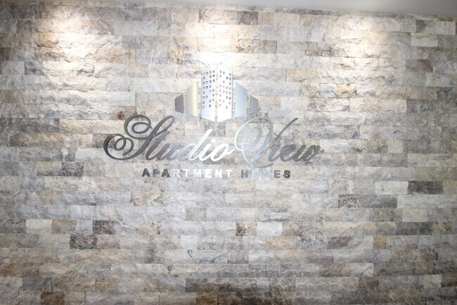 Foto del edificio - 3848 Mentone Ave