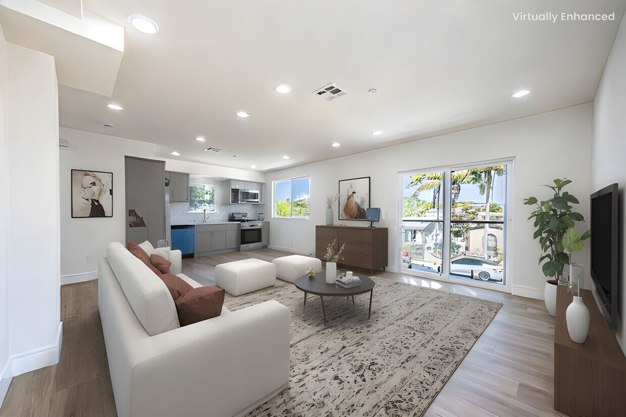 Foto principal - 2055 S Garth Ave
