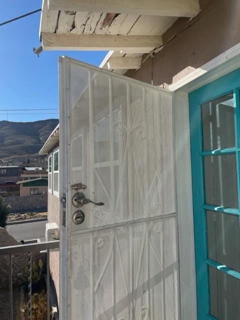 Building Photo - 2801 Aurora Ave