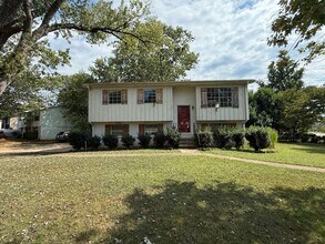 Building Photo - 3319 Wilks Pl SW