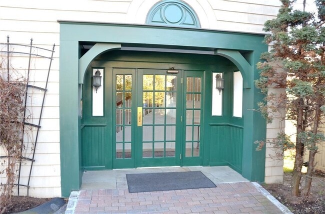 Foto del edificio - 365 Westport Ave