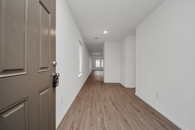 Building Photo - 27023 Rimini Pt Dr