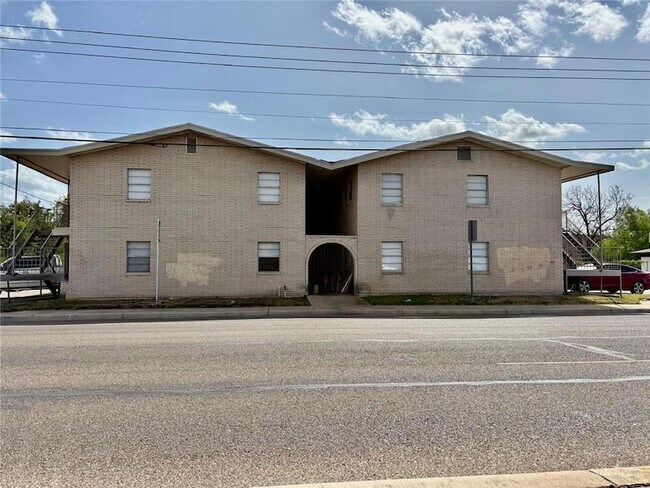 Foto del edificio - 3616 Harvey Dr W