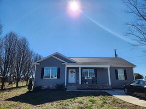 Building Photo - 355 N Harris Rd