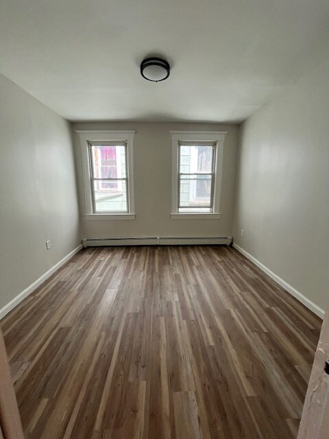 Bedroom 1 - 44 Prospect St