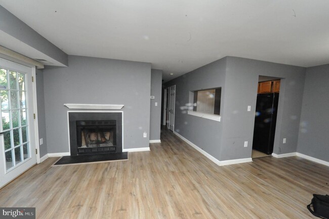 Building Photo - 5707 Olde Mill Ct